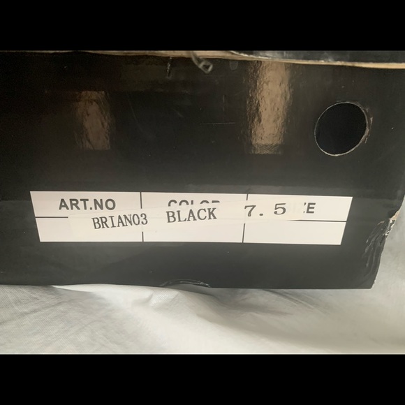 Shoes - Picture 3 of 3